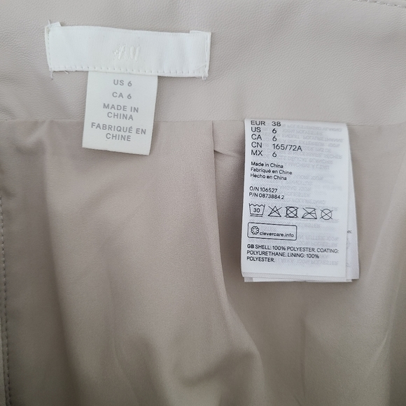 H&M Faux Leather Mini Skirt - Picture 3 of 3